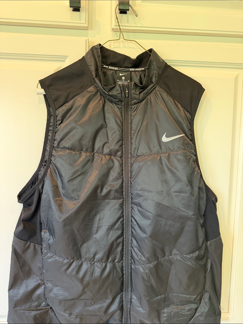 Nike Black Quilted Sleeveless Running Vest